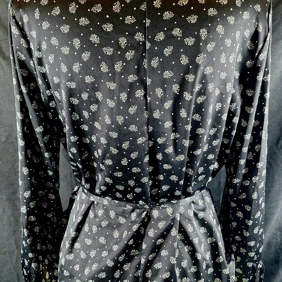 Guess Elegant Floral Lace Black White Satin Button Up Blouse with Belt L - Picture 3 of 4